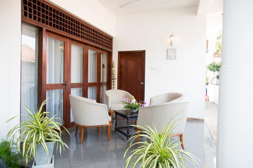 Bed and Breakfast Suriya Arana Negombo Exterior foto