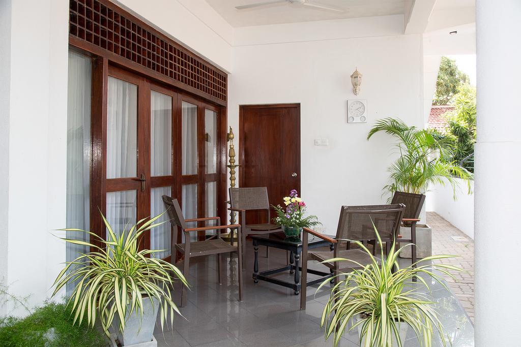 Bed and Breakfast Suriya Arana Negombo Exterior foto